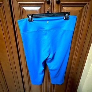 Zyria active work out capris